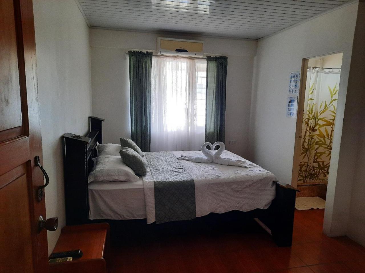 Hotel Golfito Kültér fotó
